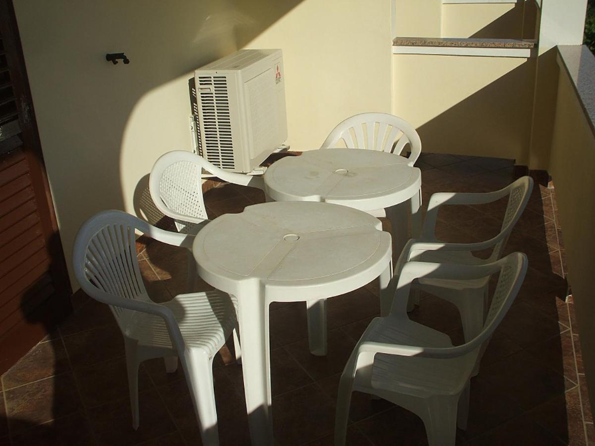 Apartments Piculjan لوبار المظهر الخارجي الصورة