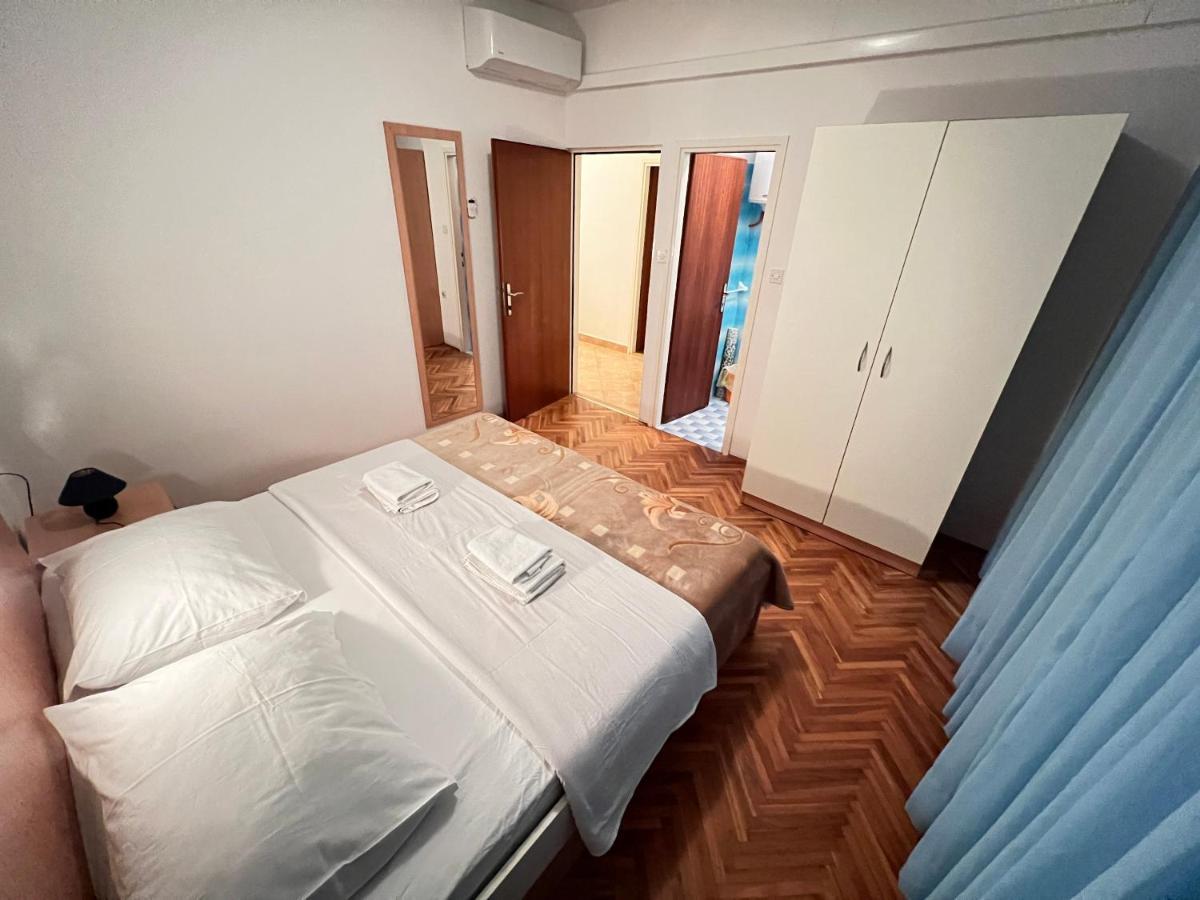 Apartments Piculjan لوبار المظهر الخارجي الصورة